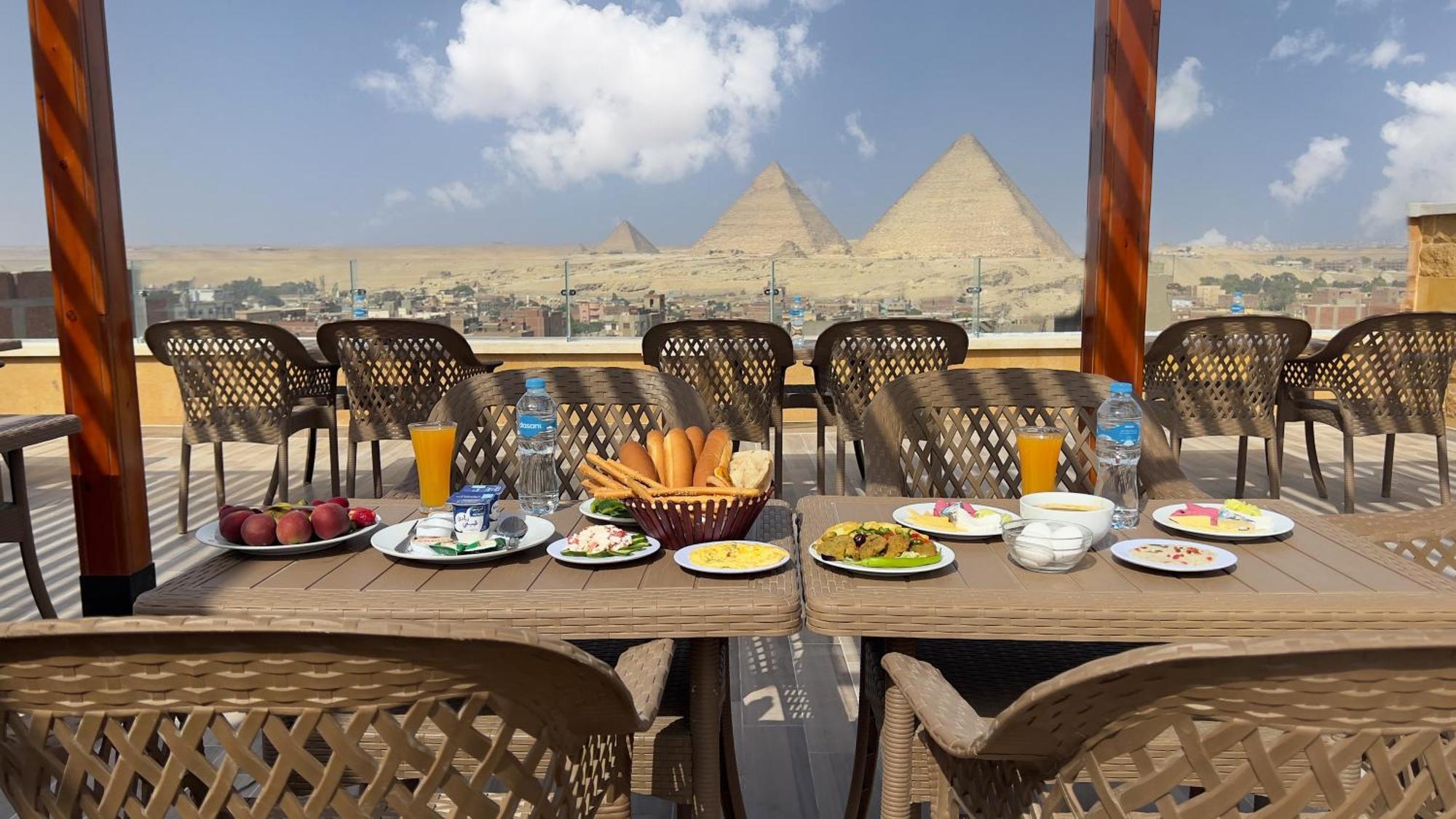 Nazlet el-Sîsi Celia Pyramids View Inn المظهر الخارجي الصورة